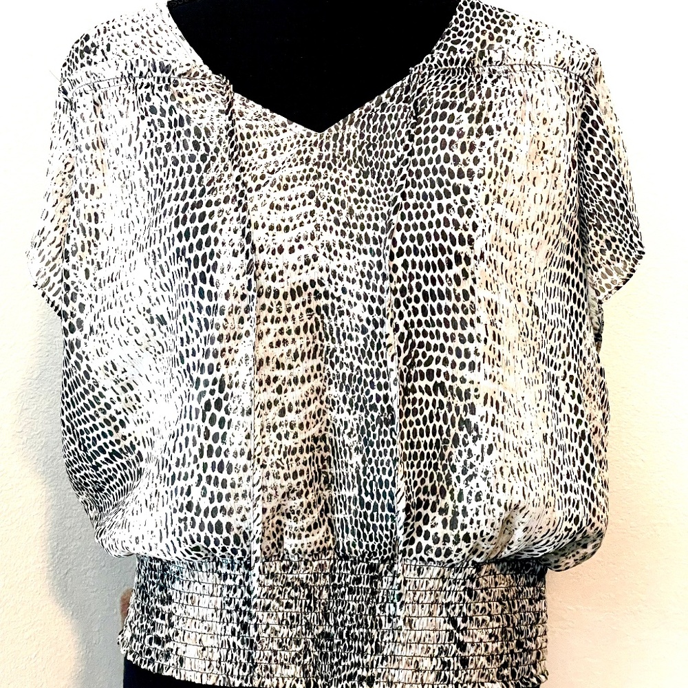 Snakeskin Print Short Sleeve Blouse